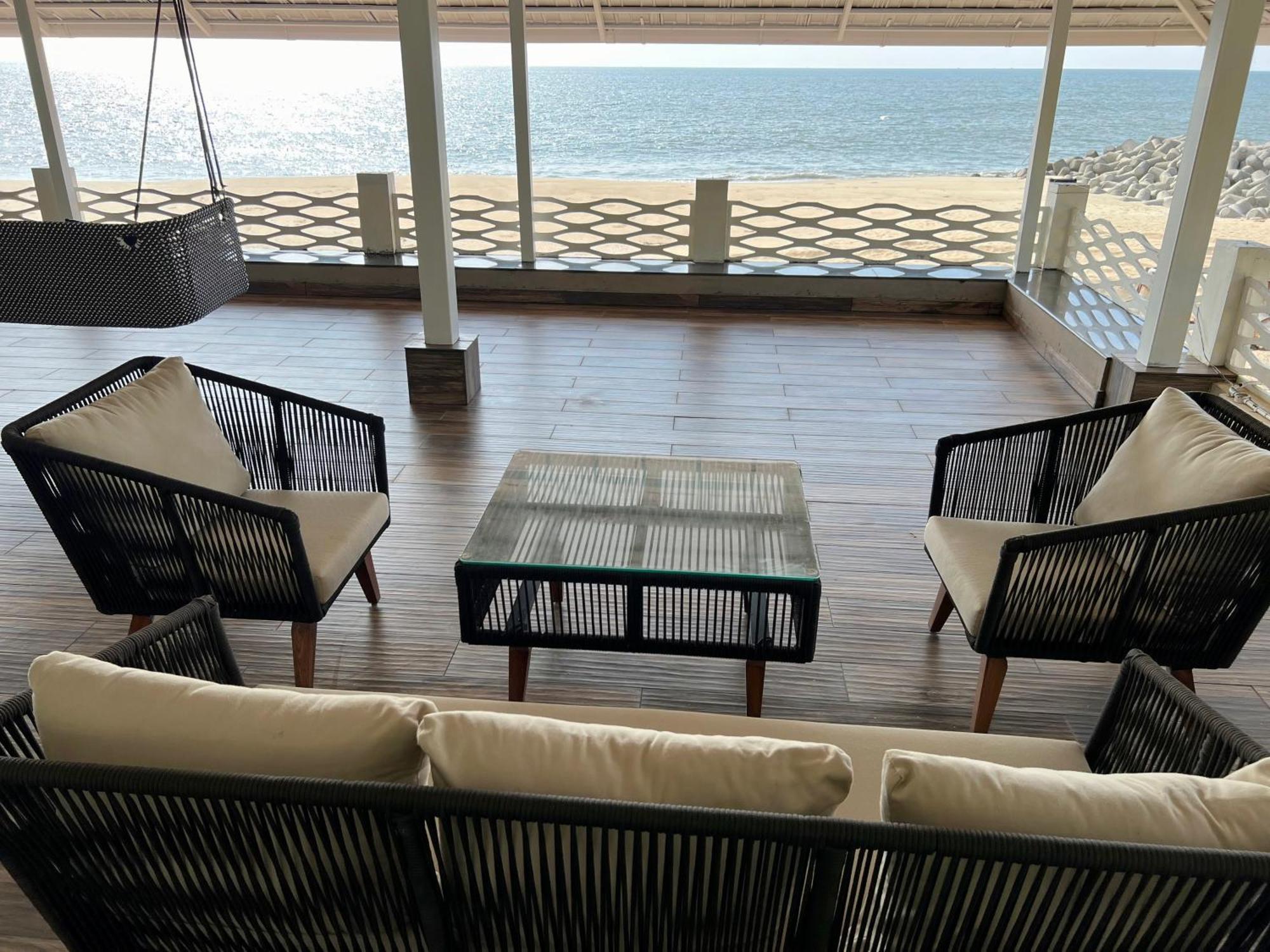 Ether Marari Beachfront Mararikulam Extérieur photo
