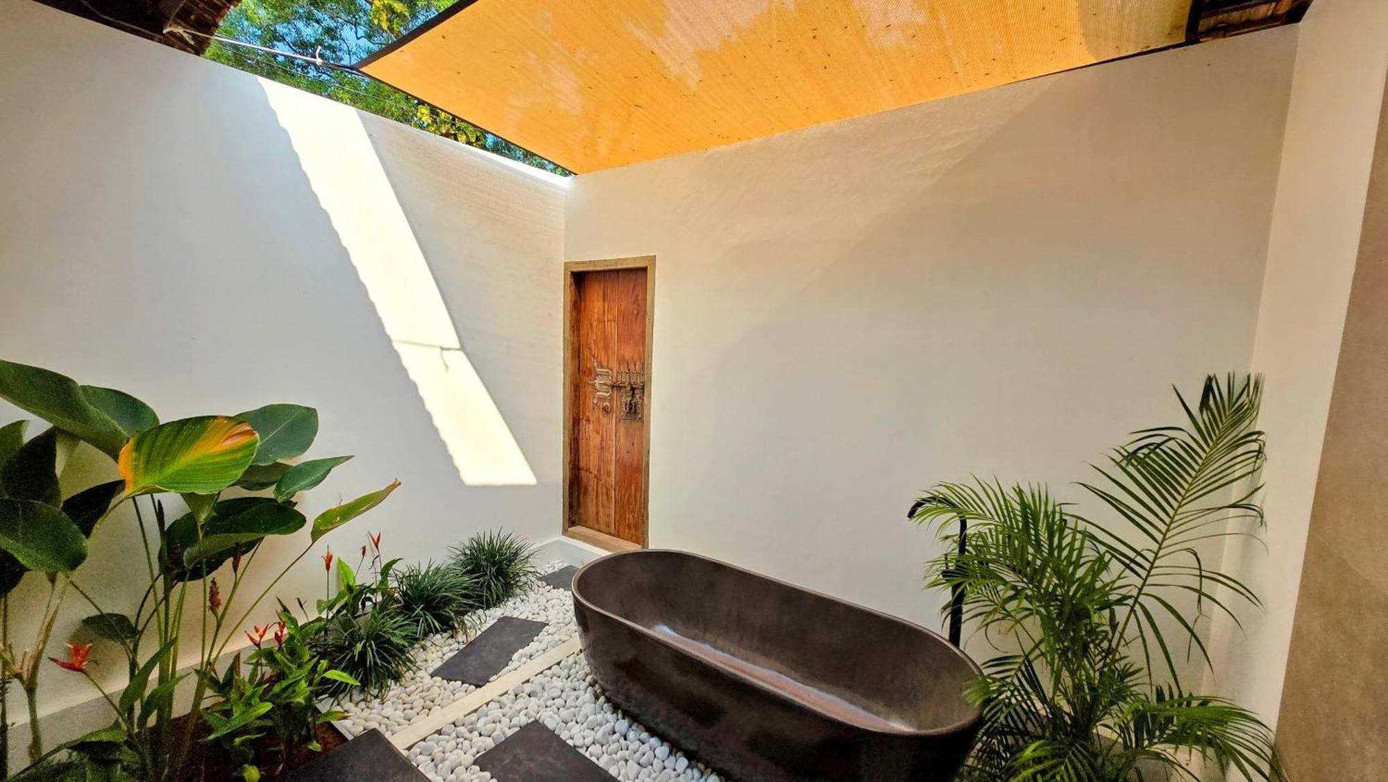 Ether Marari Beachfront Mararikulam Extérieur photo