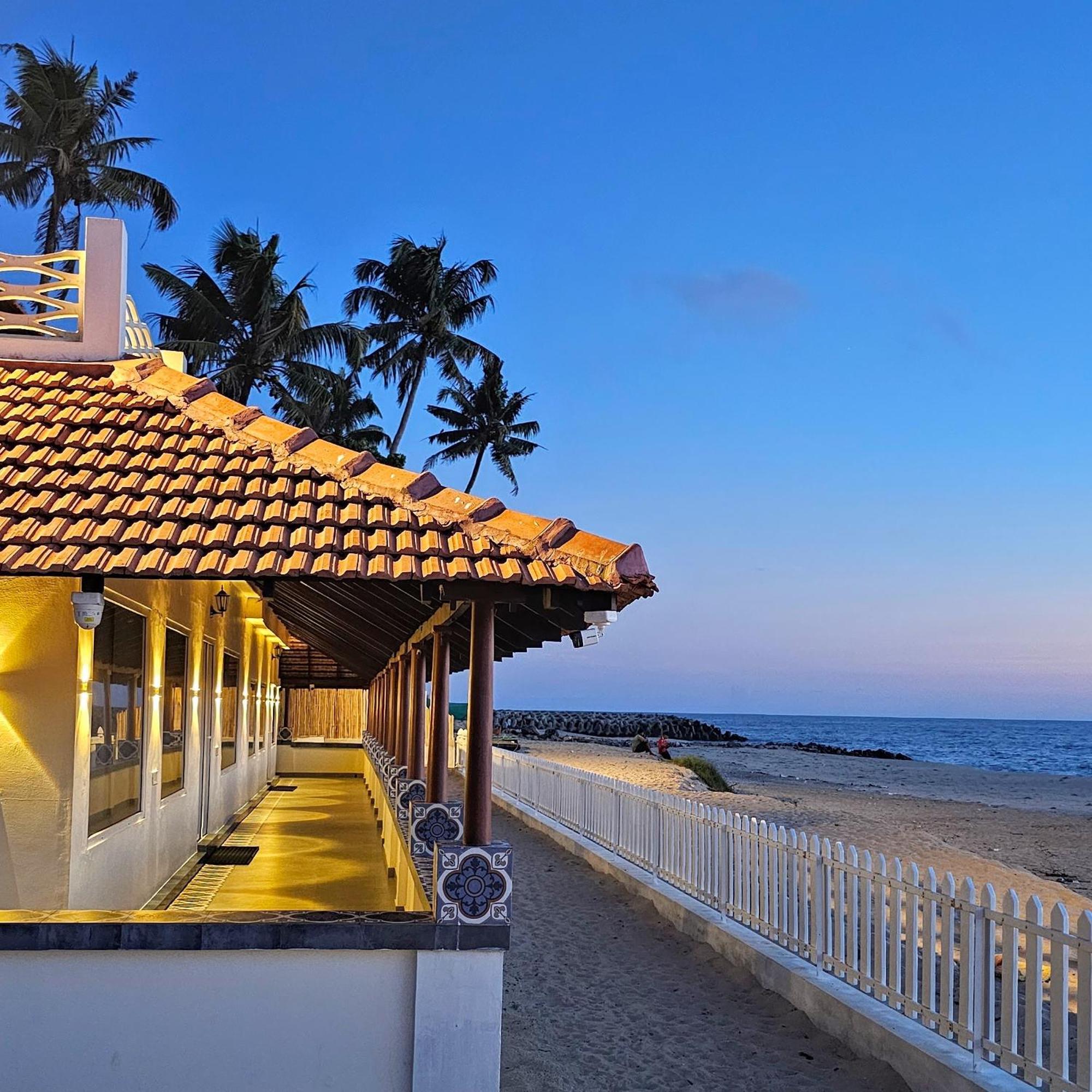 Ether Marari Beachfront Mararikulam Extérieur photo