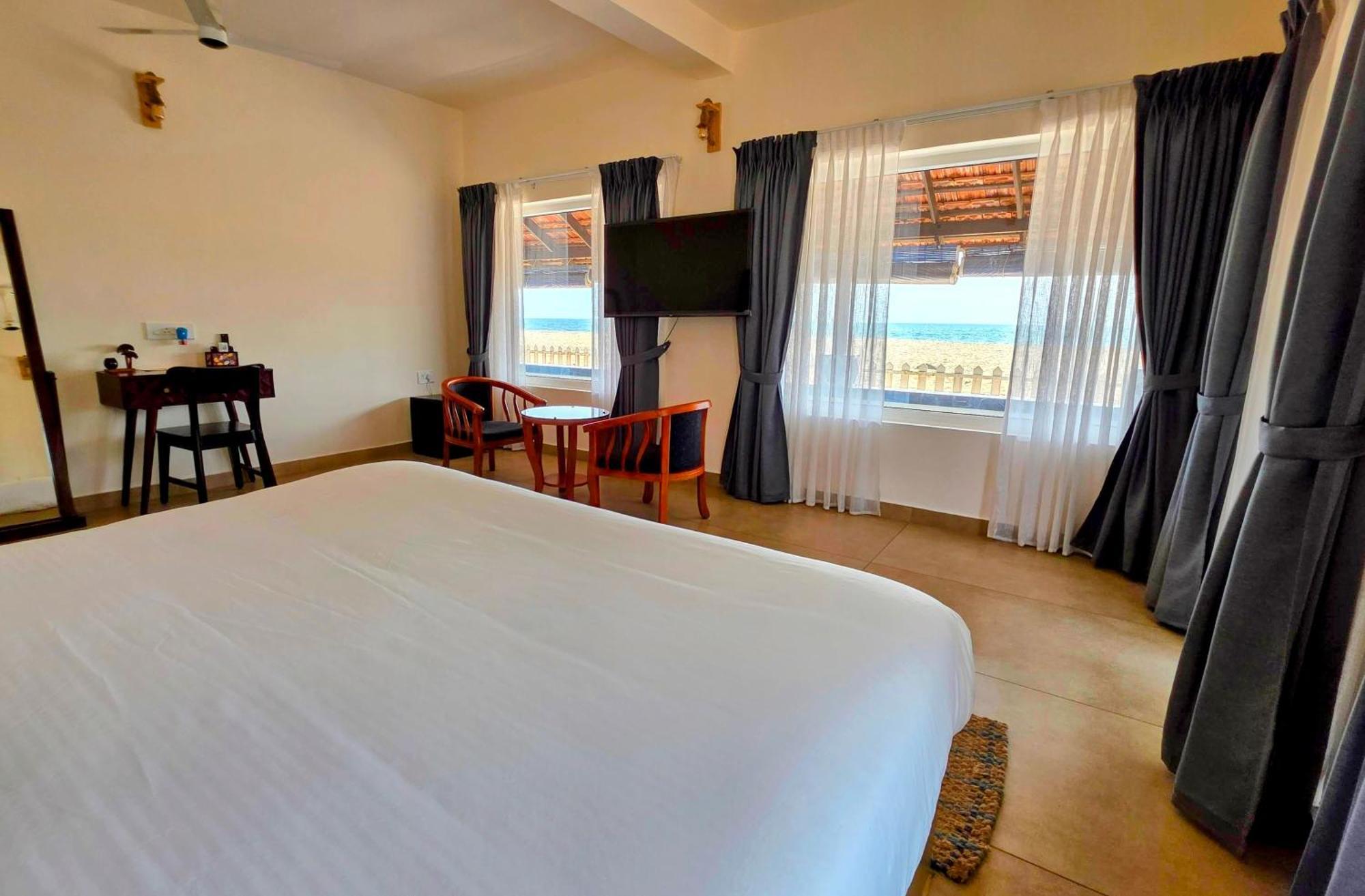 Ether Marari Beachfront Mararikulam Extérieur photo