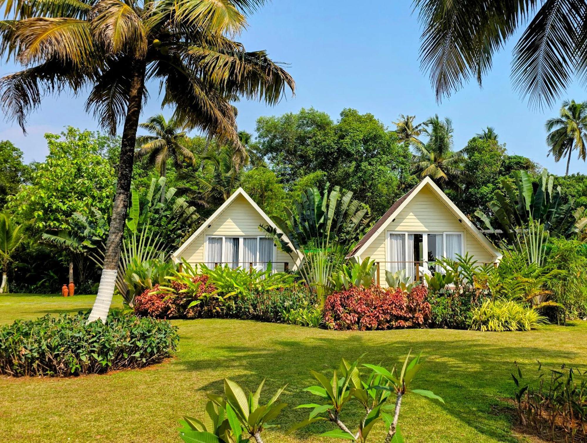 Ether Marari Beachfront Mararikulam Extérieur photo